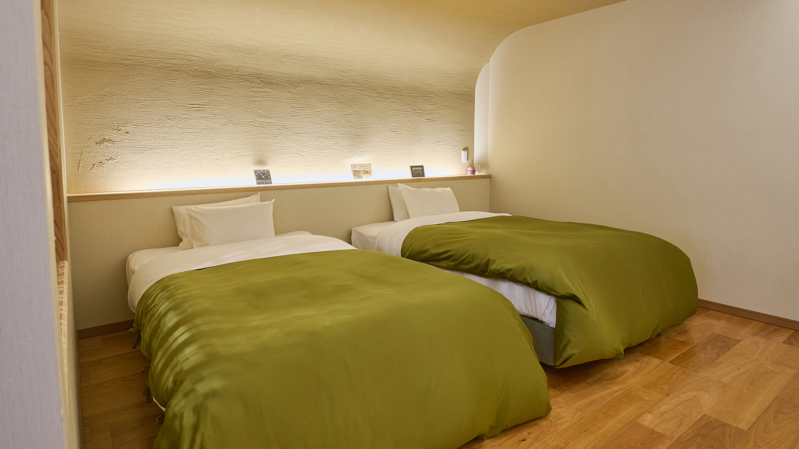 【和洋室】ツイン(16畳)シャワーブース＋露天風呂付・離れ