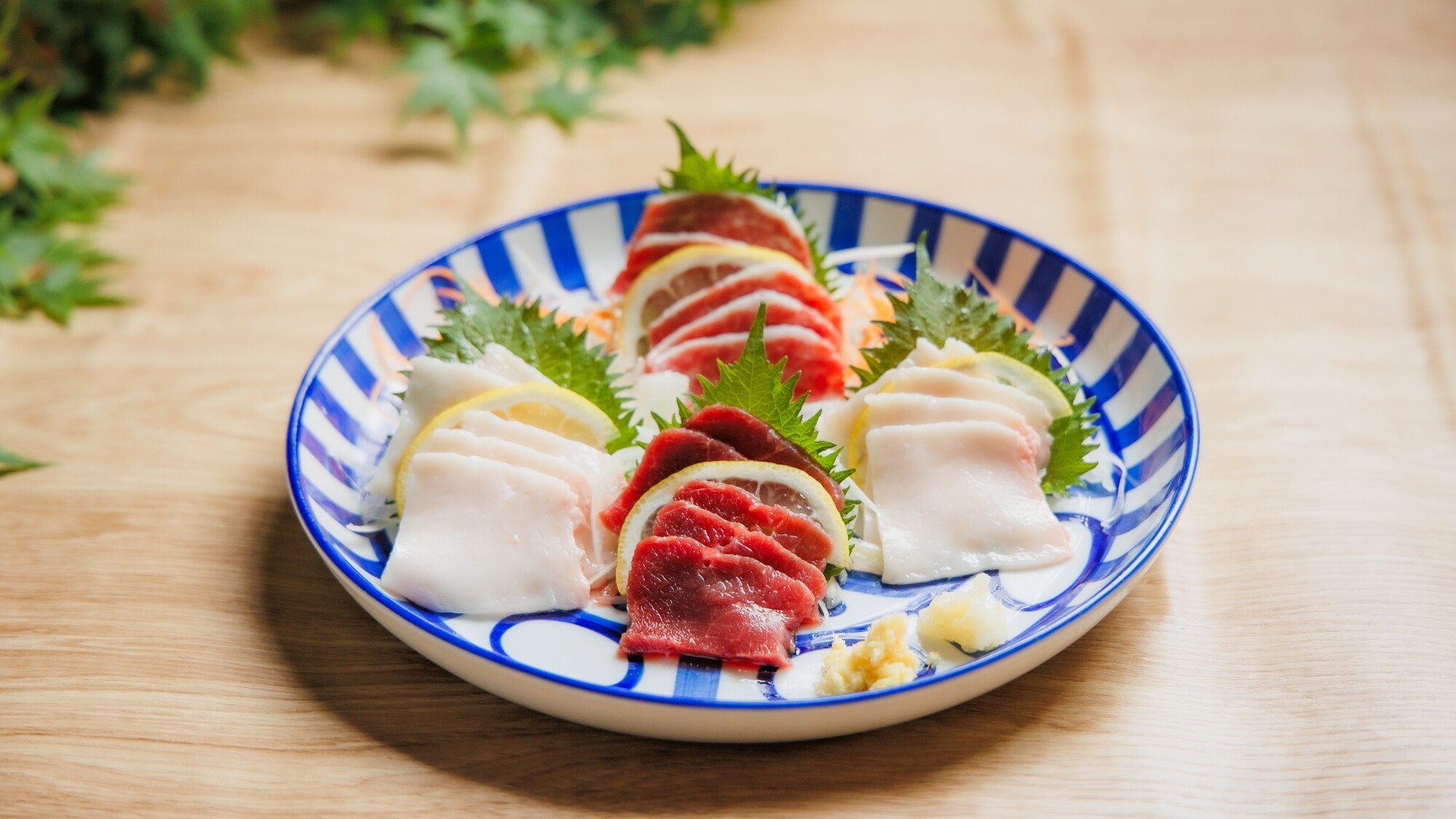 【夕食】馬刺しの盛り合わせ