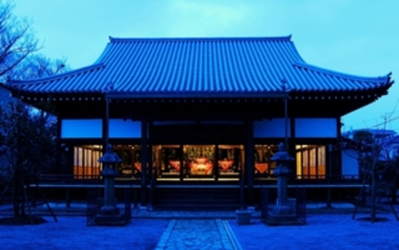夜の長福寺