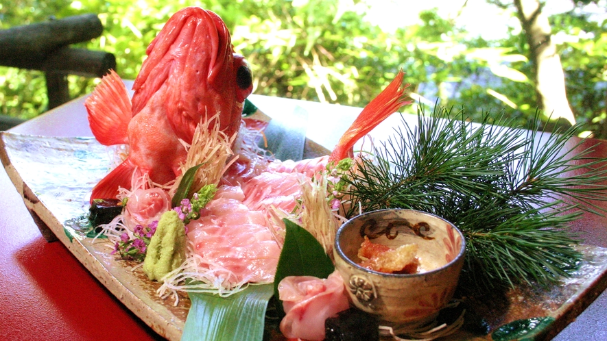 ◆特別料理「地魚刺身盛り合わせ」