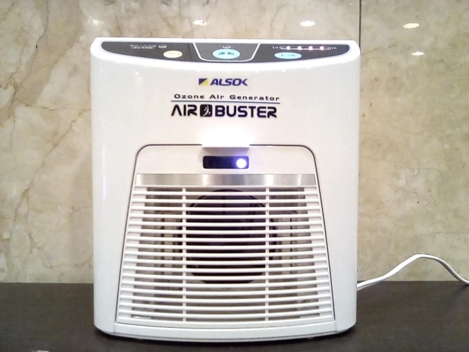 オゾンの力でウイルスを強力に分解する「AIR BUSTER エアバスター」を導入