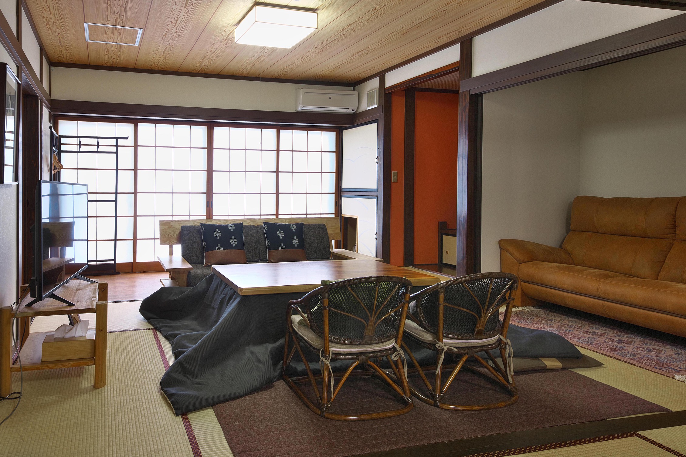 自由気ままに♪《素泊まり》日本の名湯「草津温泉」☆贅沢な貸切風呂で湯ったりのんびり温泉三昧◎