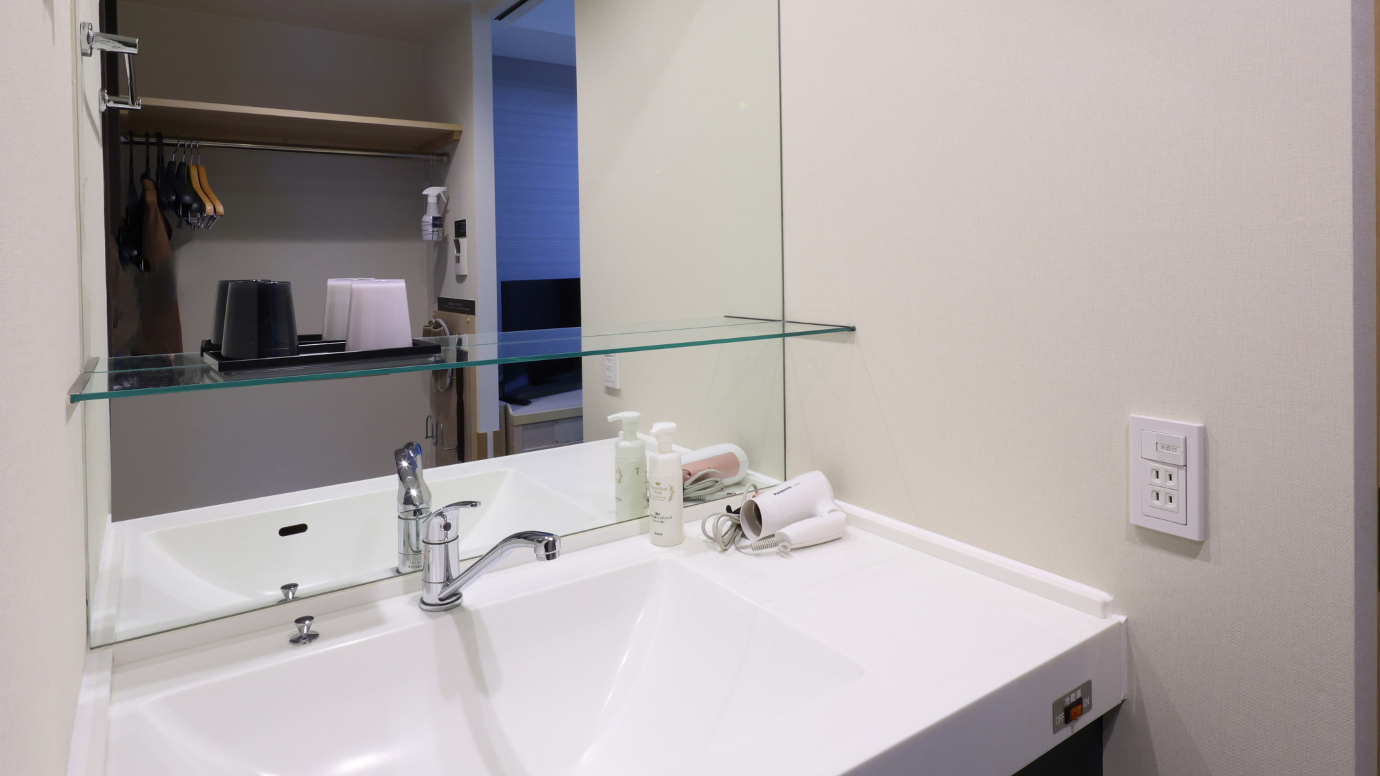 ◆客室　パウダーブース