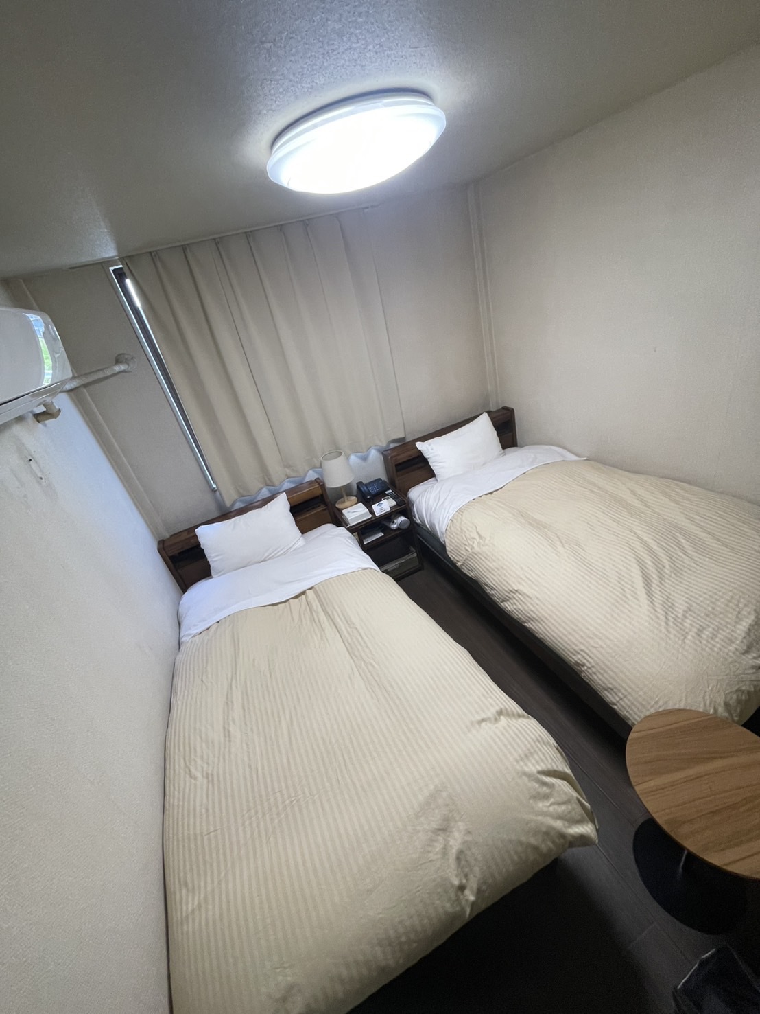 【禁煙】ツインルーム・バストイレ付き