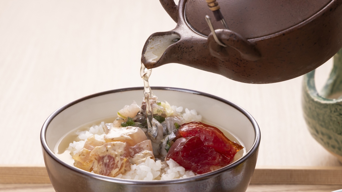 【朝食膳】「まご茶漬け」熱々の出汁でさらさらっとお茶漬け風にしてみても◎