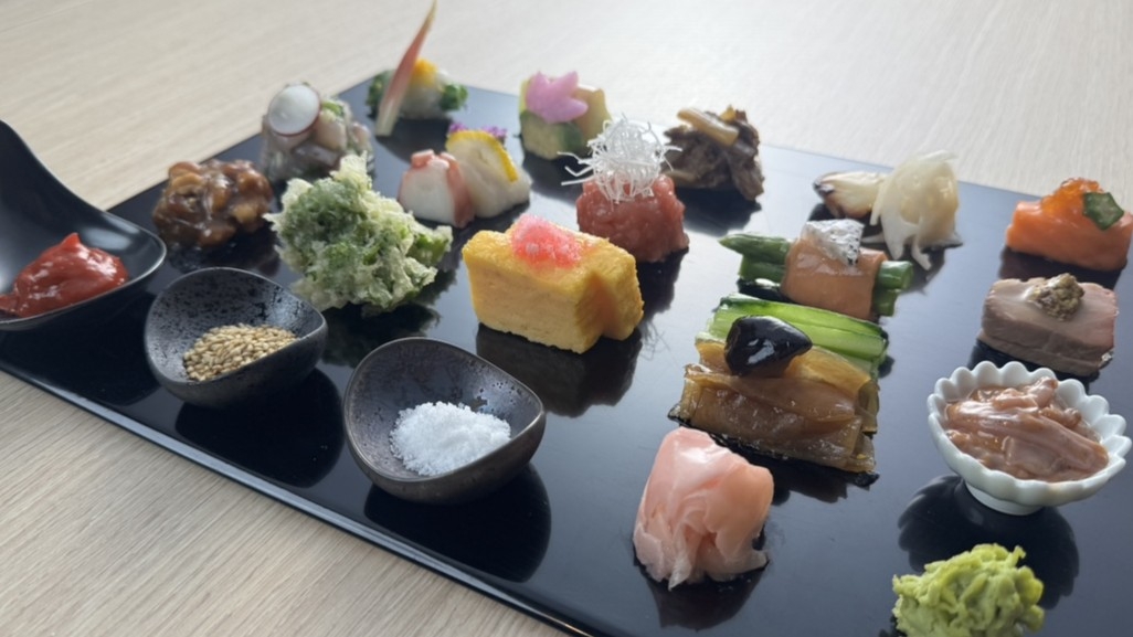 【房州手巻き寿司】約20類の旬菜をお好みで組み合わせてつくるオリジナル手巻き寿司をご賞味ください