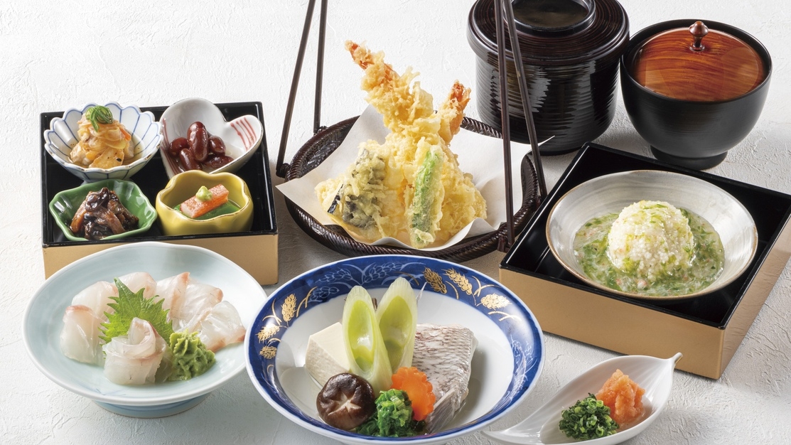 鴨川リゾートステイ！　夕食は季節の味覚を盛り込んだ和食膳【生簀篭】／夕朝食付