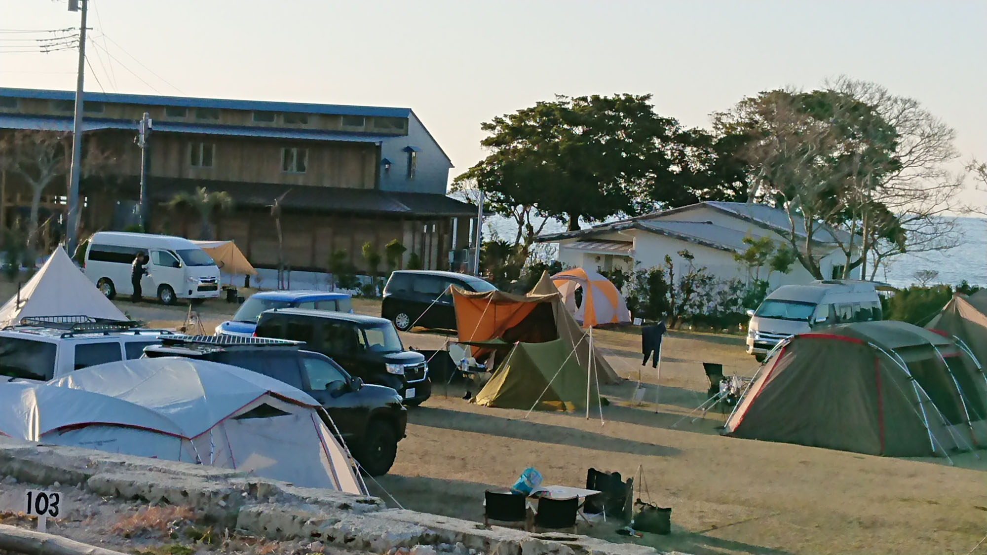 施設_キャンプ場*