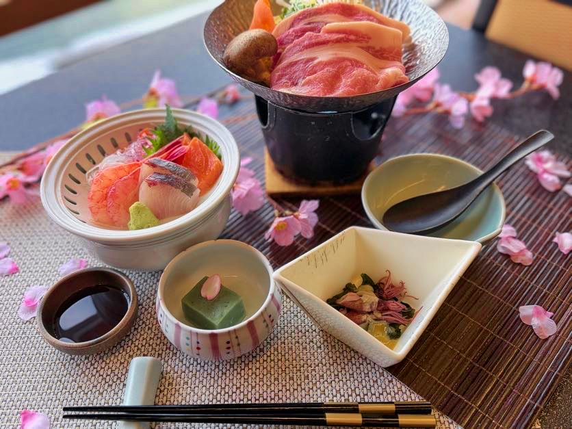 ホタルイカ・・ヨモギ豆腐・季節のお造り盛り合わせ　 春メニューのイメージです。