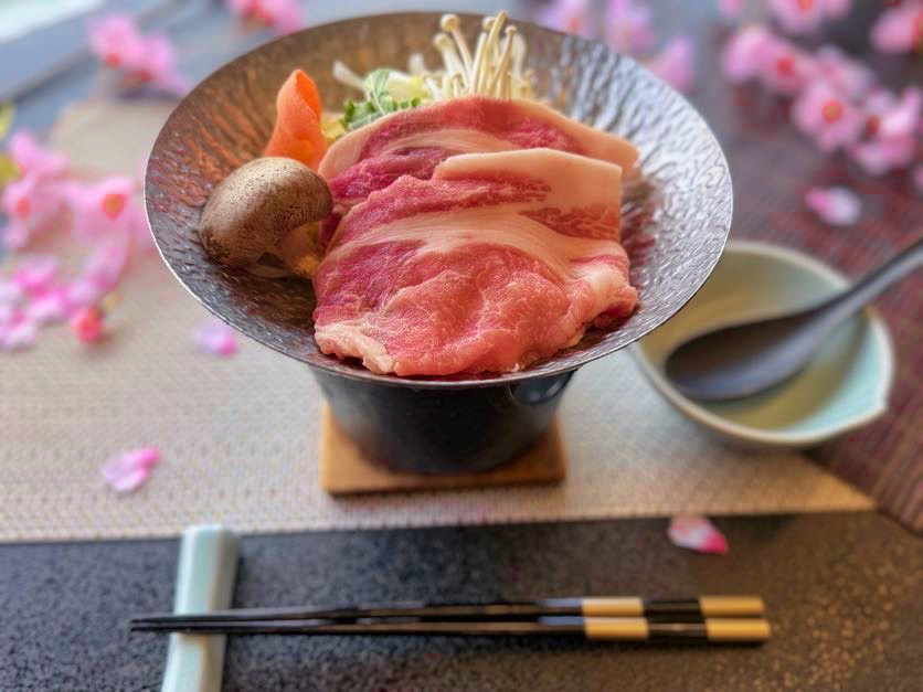 ホタルイカ・・ヨモギ豆腐・季節のお造り盛り合わせ　 春メニューのイメージです。