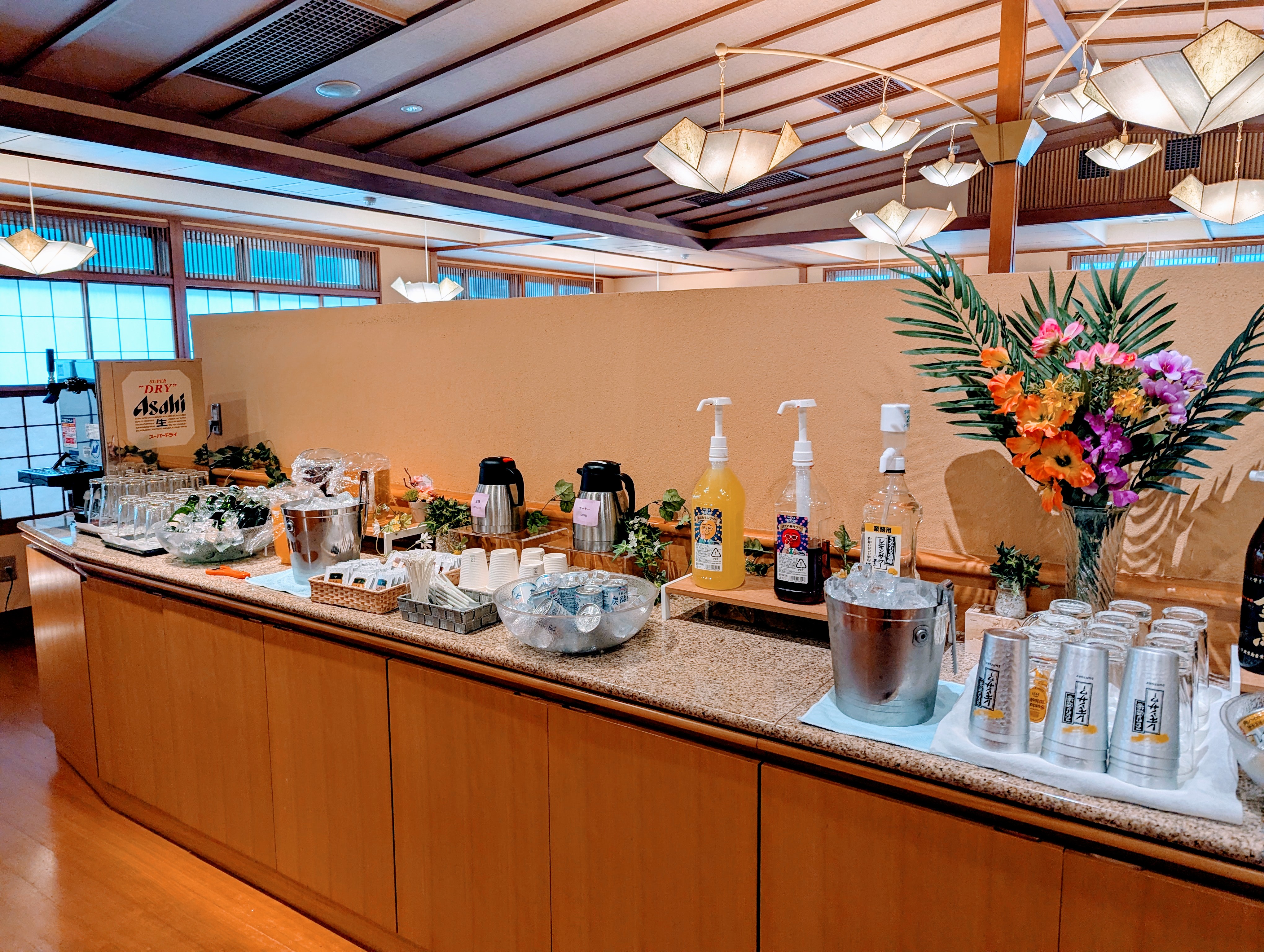 【アルコ－ルバー】様々な種類をご用意しております。