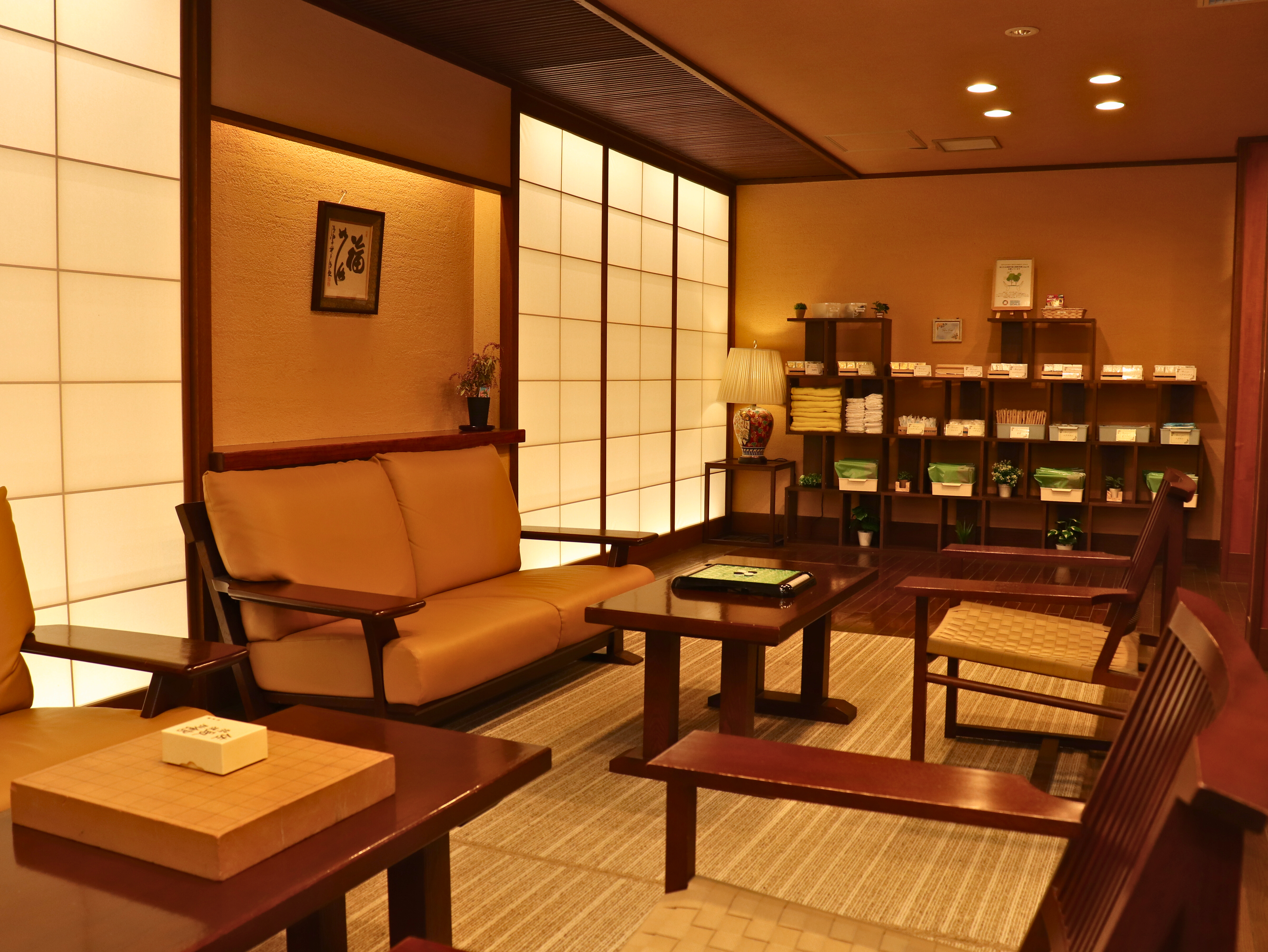 オセロや将棋などラウンジでもご利用いただけます。