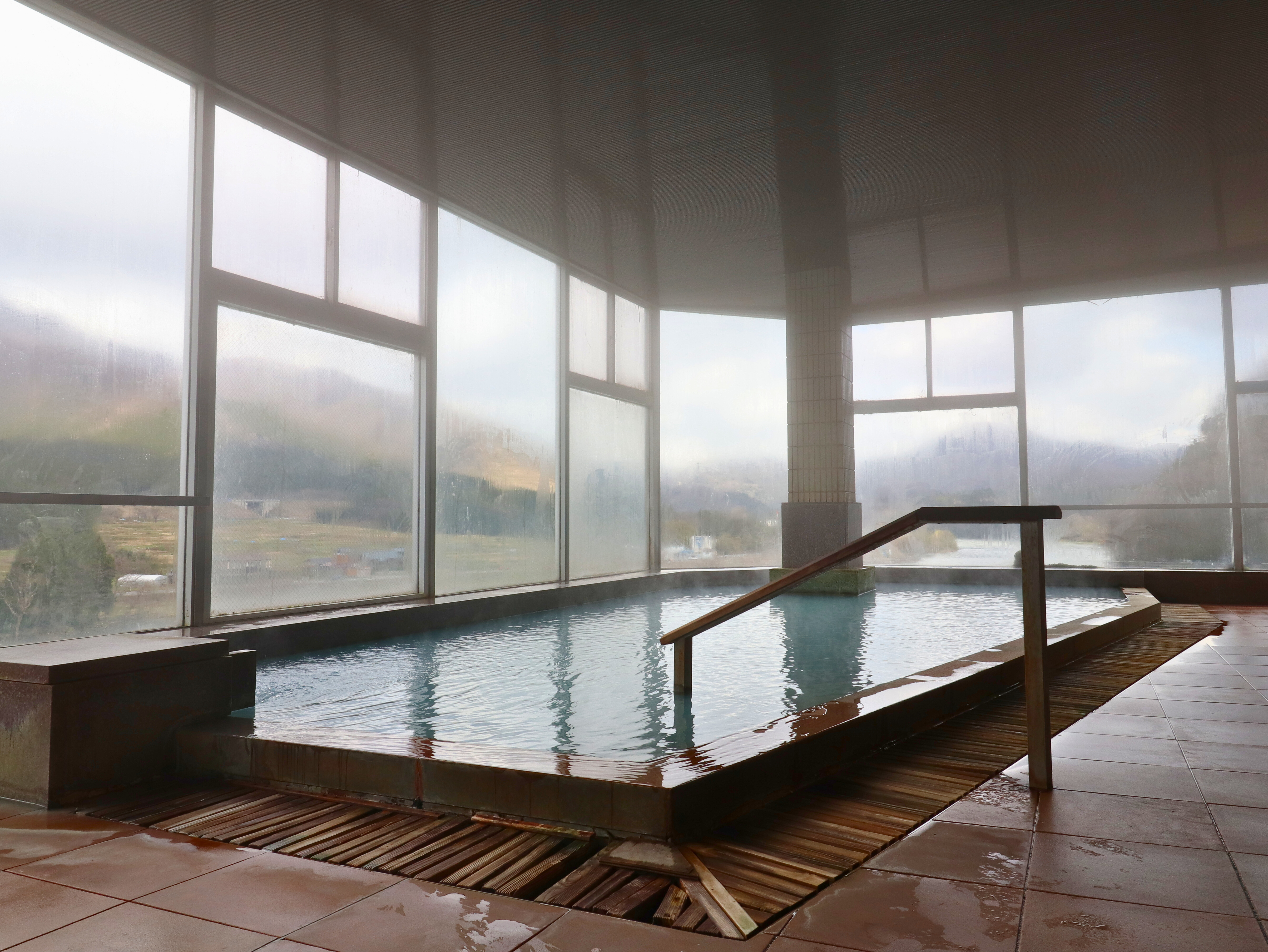 展望大浴場【水鏡】阿賀野川を眺めるながら日頃の疲れをリフレッシュ♪