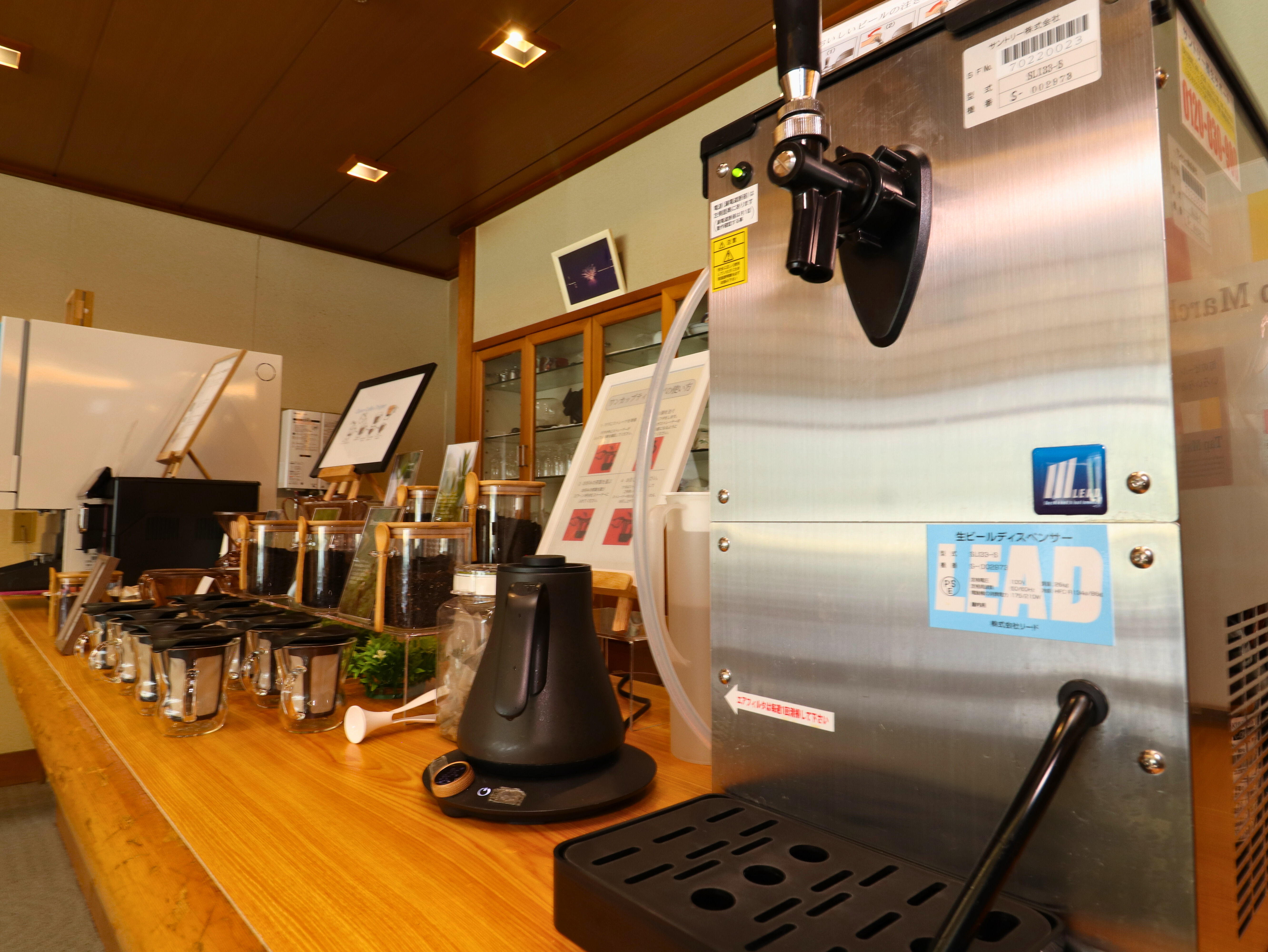 【ドリンクバー】様々な種類をご用意しております。