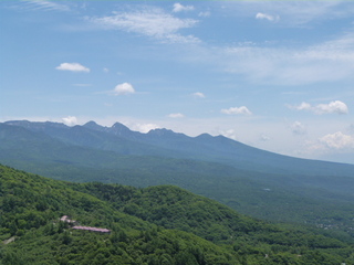 【春】6月　八子ケ峰西峰(1833m)から望む八ヶ岳です