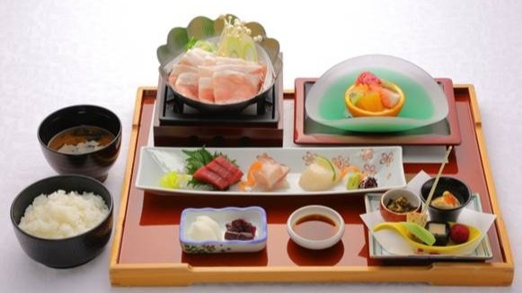 【2/1〜3/31限定◆和食】静岡県産ブランド豚のお鍋と、駿河の旬を愉しむ『豚鍋御膳』プラン