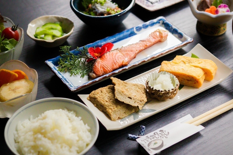 旅館でしか味わえない和朝食