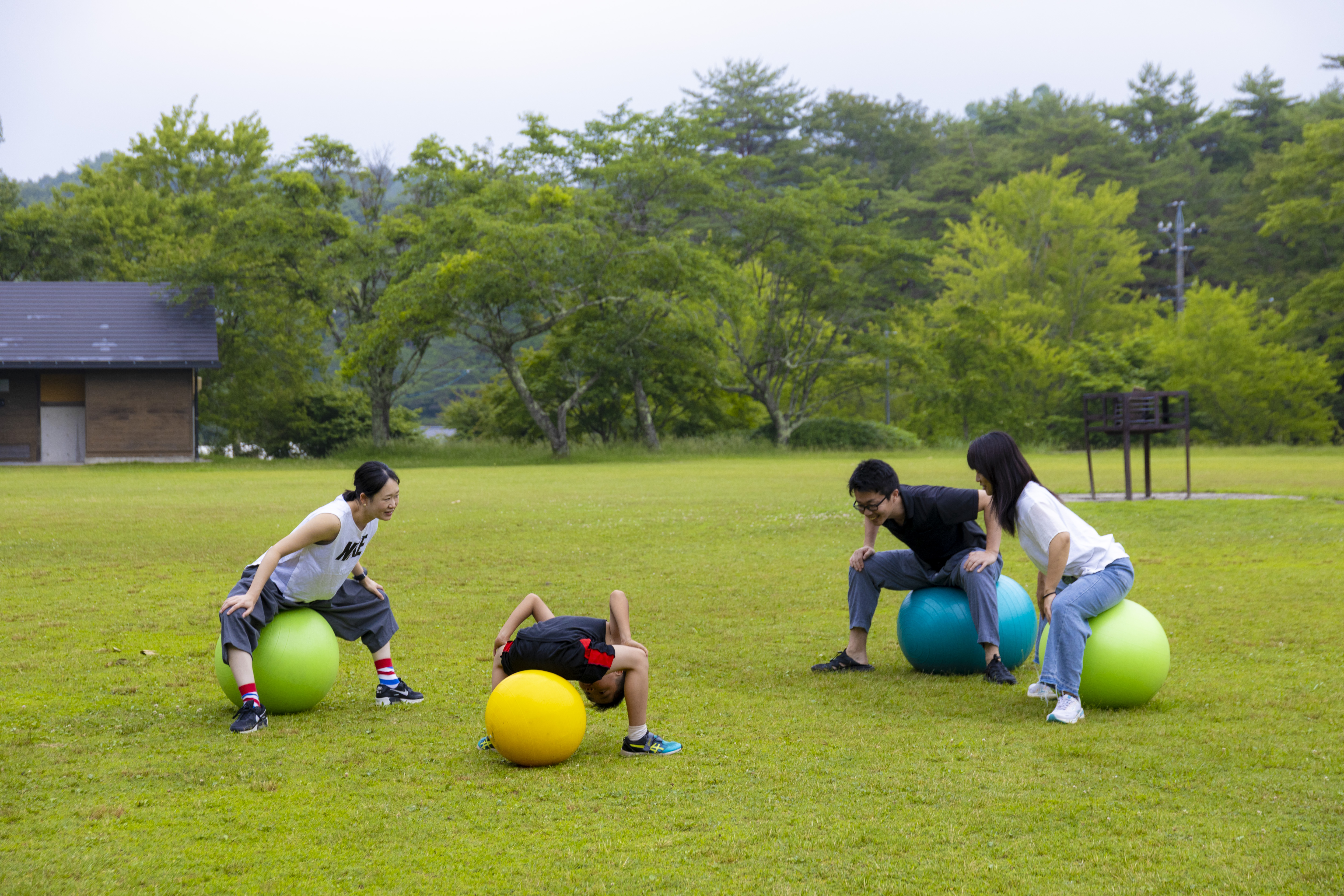 バランスボールエクササイズ
