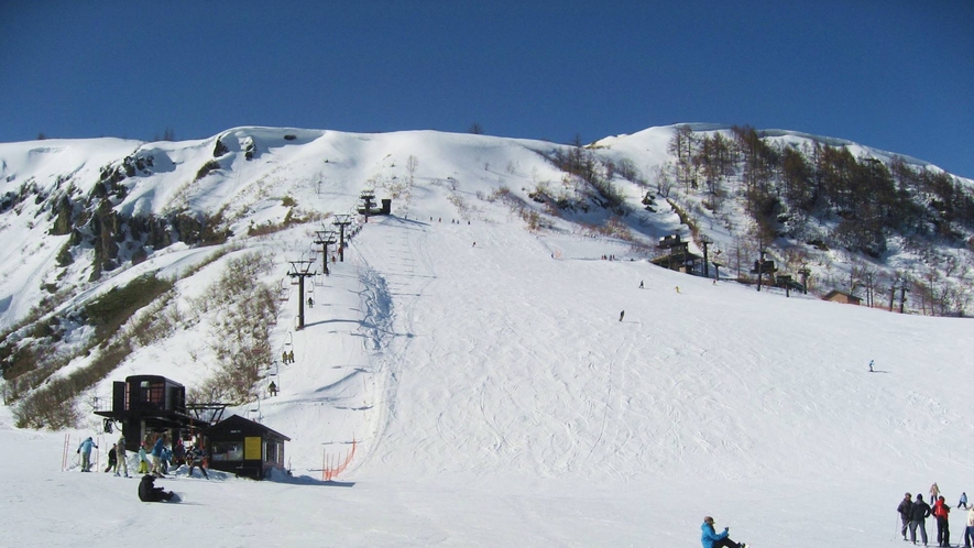*草津国際スキー場/ウィンターイベントも豊富で、温泉街からもアクセス良好のスキー場です