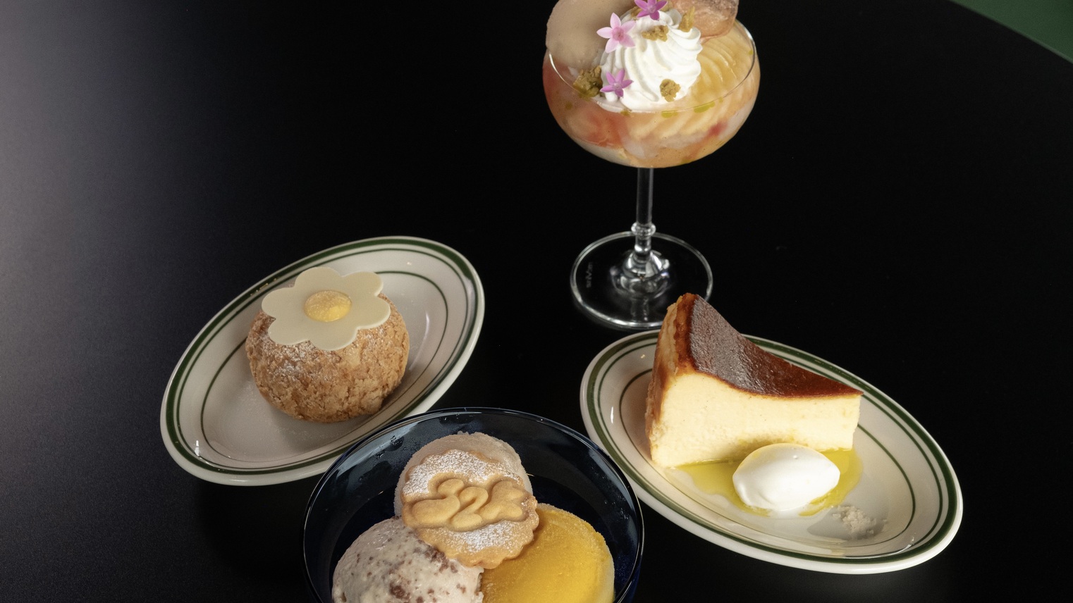 □バスタ新宿から2時間□『基本プラン』【二食付】特別な二人旅は山中湖しずくへ♪全室個室サウナ付旅館