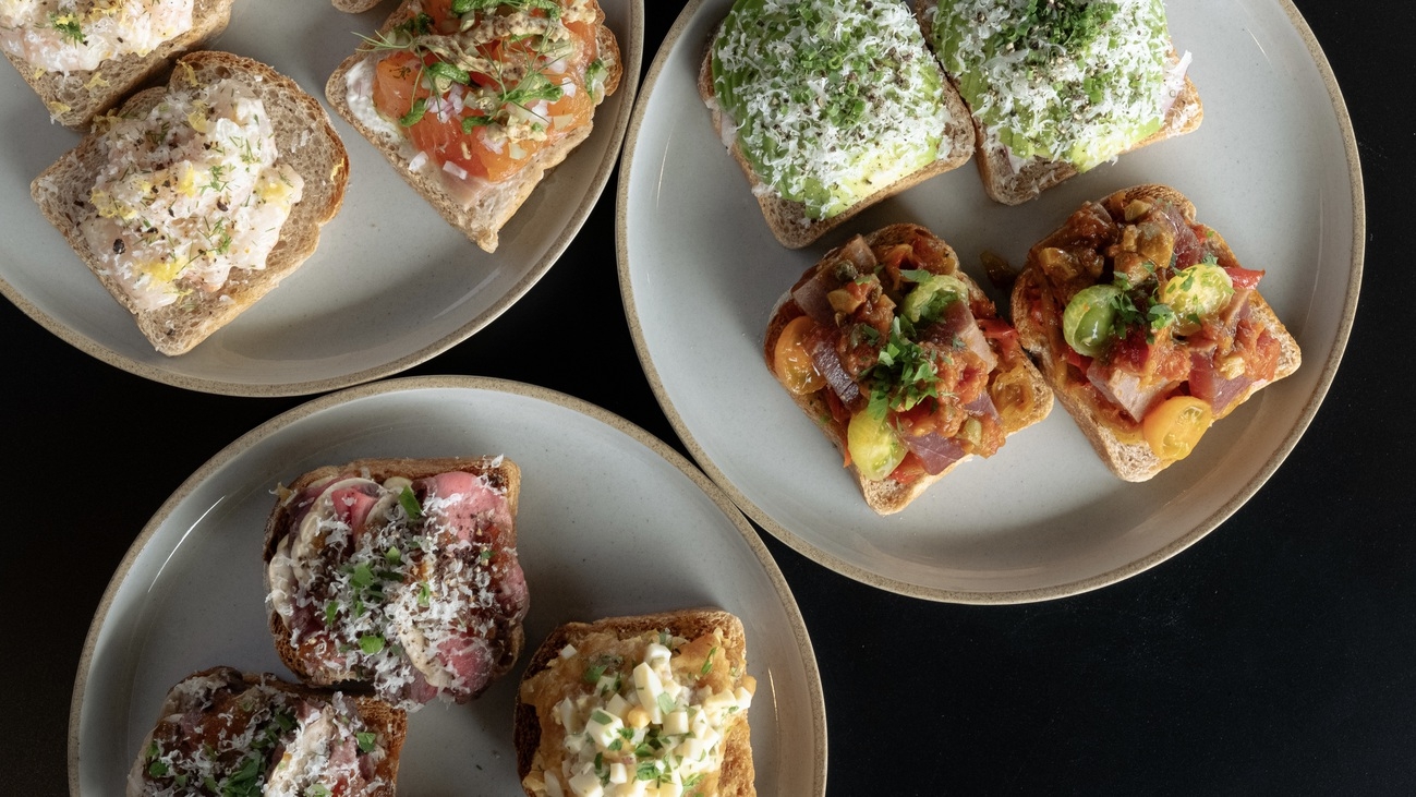 ◇夕食席だけ+朝食プラン◇朝食付■フィンランド朝食■夏休みの二人旅は山中湖しずくへ♪