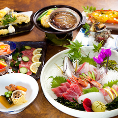 （夕食）豪華版！佐賀牛たたき、伊勢海老、サザエ、あわび、刺身盛りの贅沢海鮮