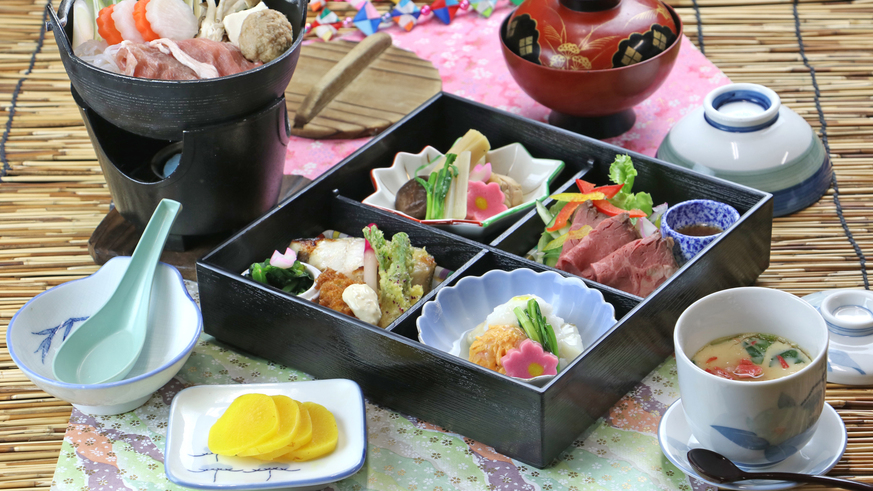 【1泊2食】四種の源泉を堪能♪夕食は特製弁当、朝食は和定食「義経膳」【旅籠】