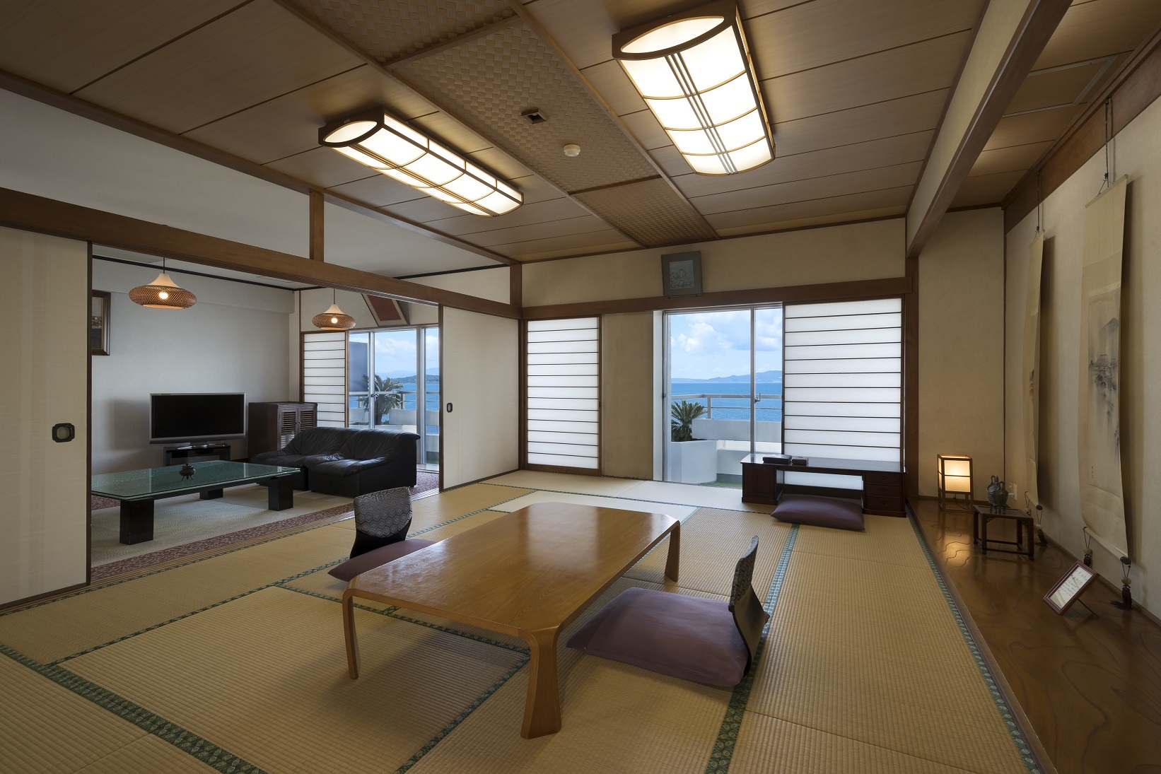 【いぶすき秋のグルメ祭り】伊勢海老会席！お部屋は特別室＆砂蒸し温泉無料♪期間限定プラン