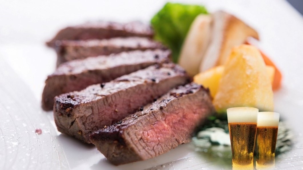 夏と言えばお肉とビールで決まりでしょ！黒毛和牛ステーキプラン《お食事場所おまかせ》