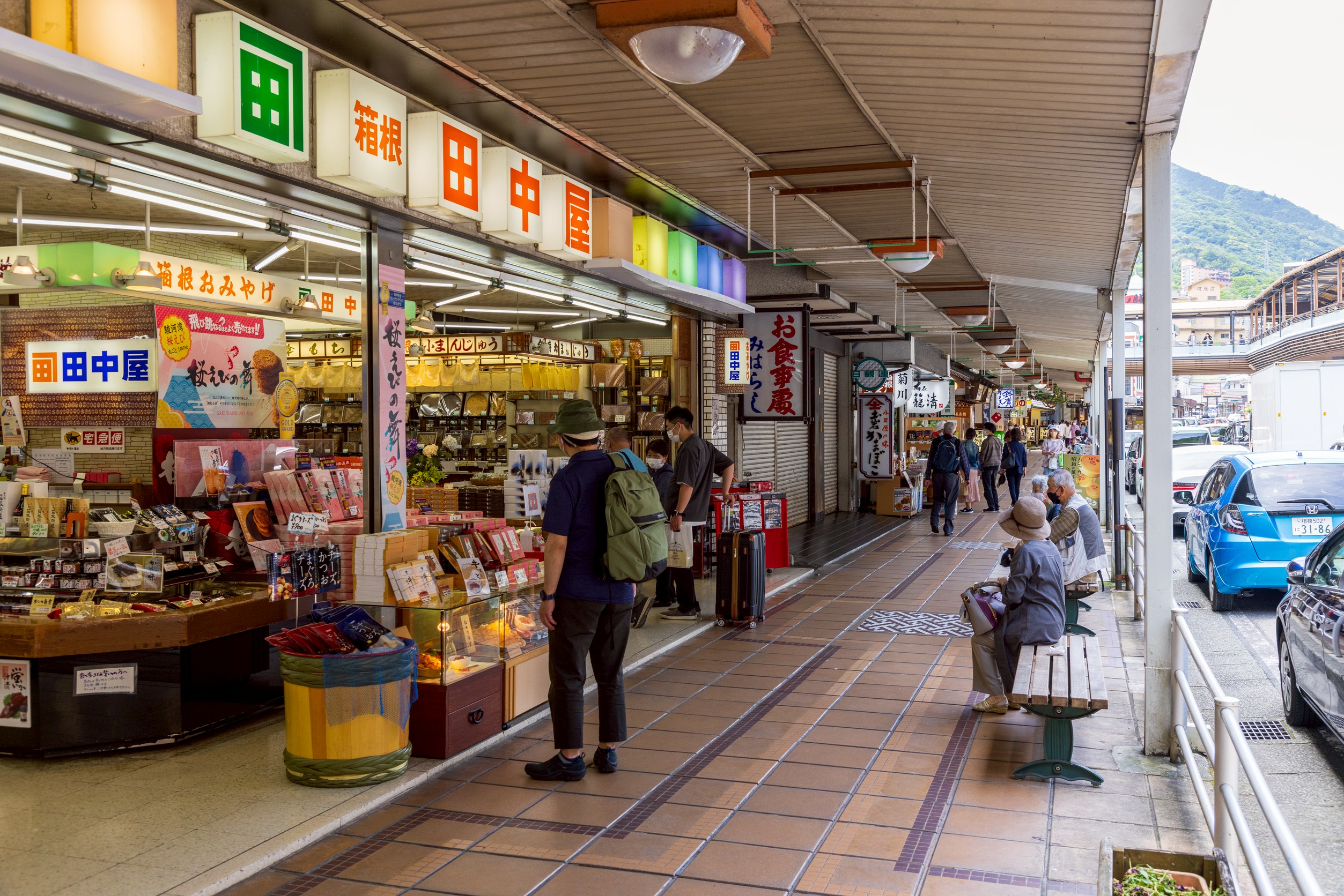 駅前商店街