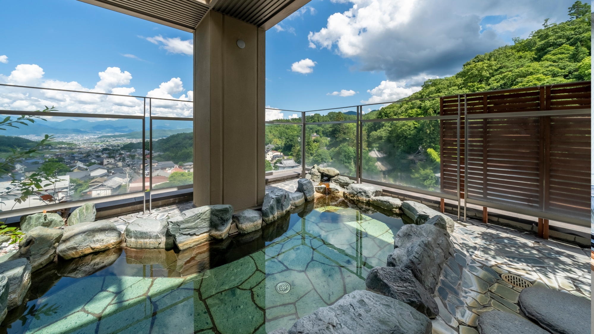 【ロングステイ２２時間】　チェックイン14:00/チェックアウト12:00　【スタンダード会席】