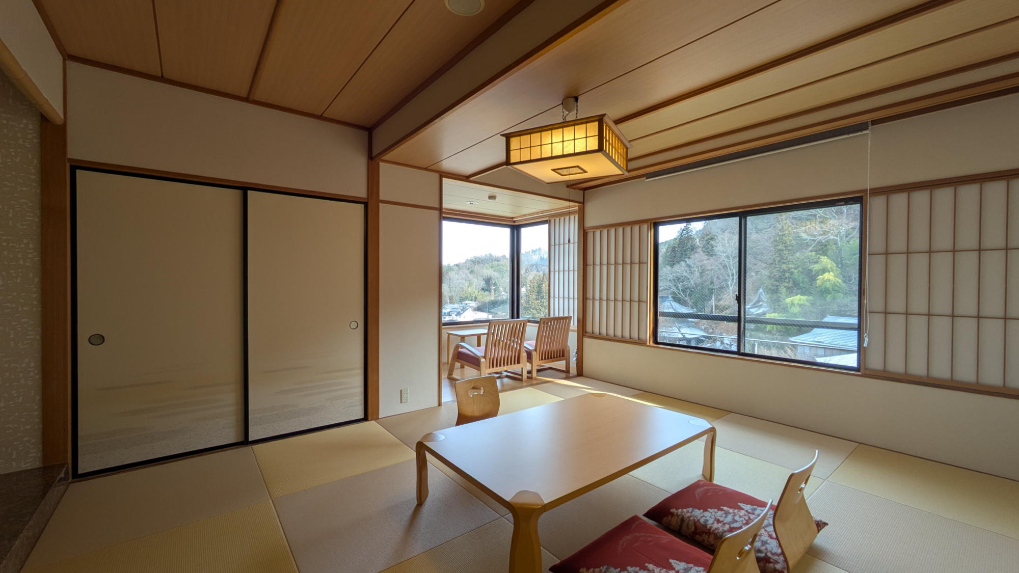 【2026年プチリニューアル★】【絶景角部屋】北向観音＆夜景ビュー 和室10畳＋広縁〈禁煙〉