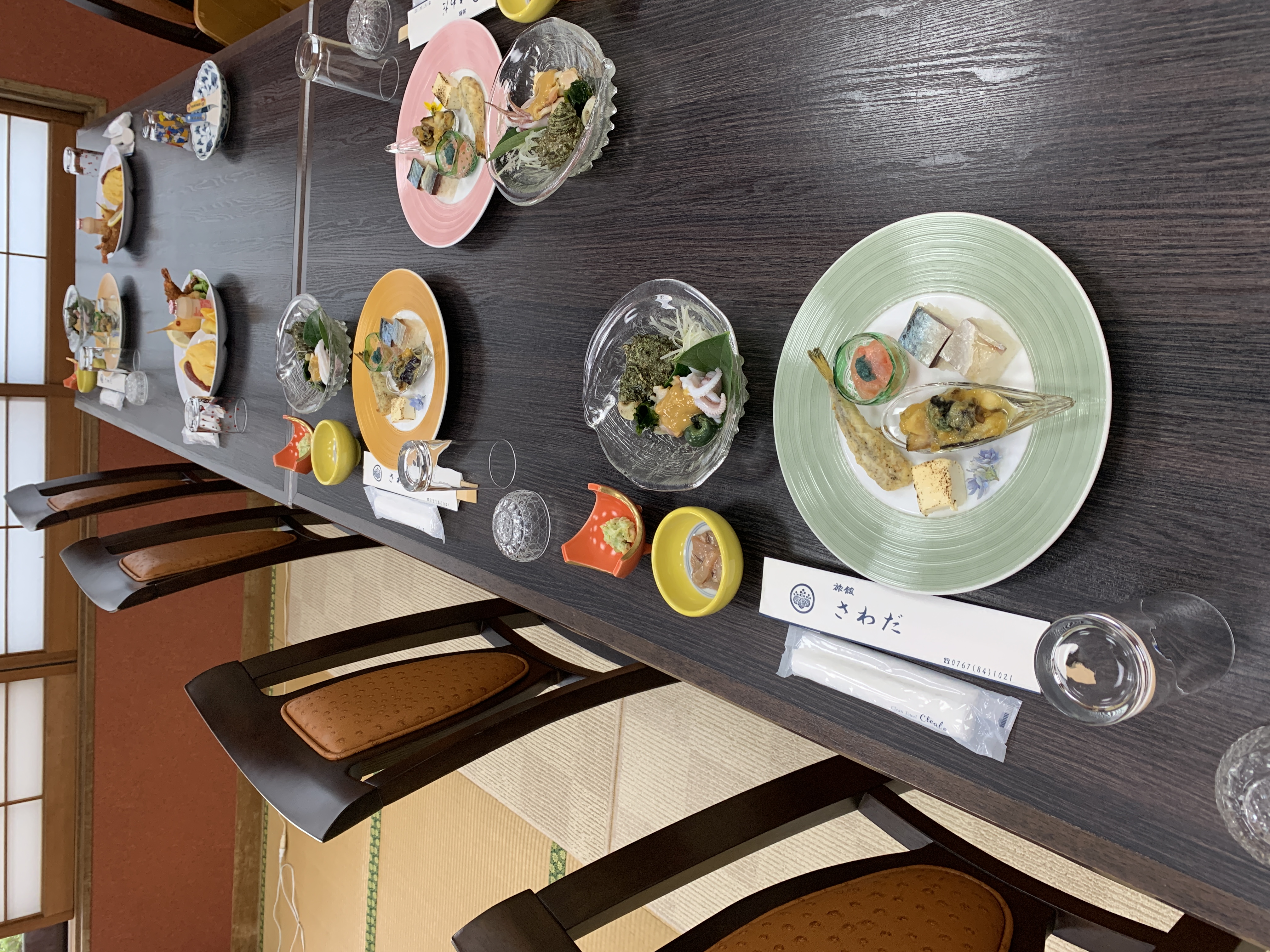 食事処　テ－ブル席