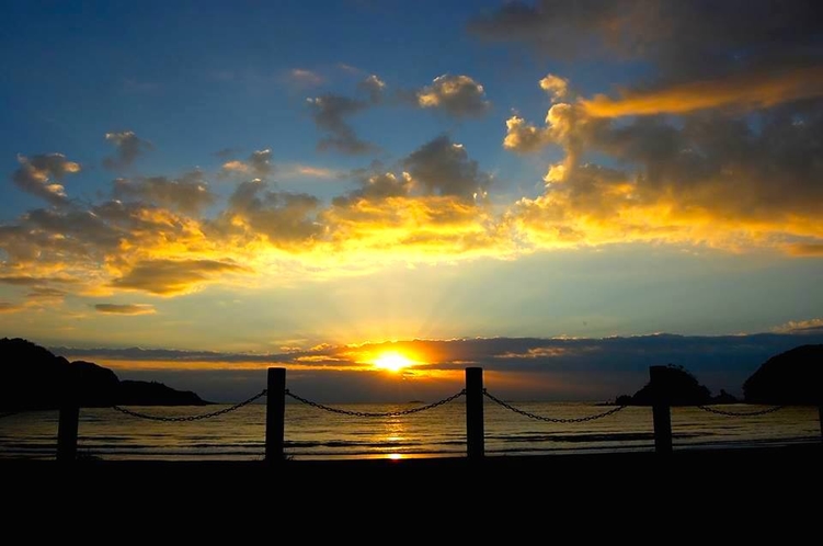 日の出・弓ヶ浜海岸
