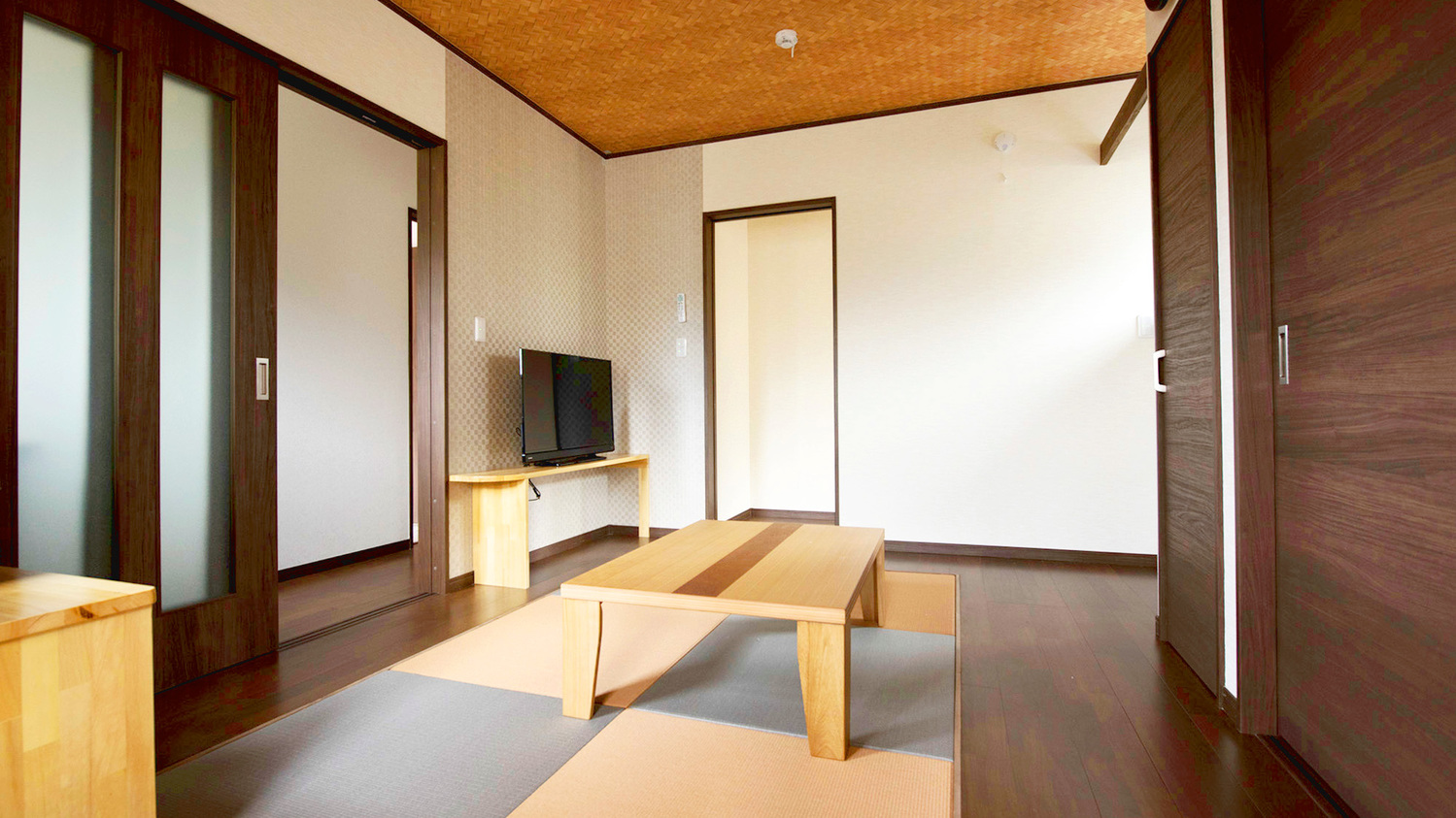 ＜素泊まり＞お部屋で温泉三昧！和モダンなお部屋で寛ぎのひと時を（露天風呂付・別館客室）