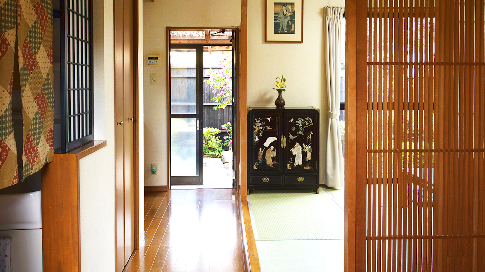 ・【100％源泉掛け流し・露天風呂付】離れの和洋室一例