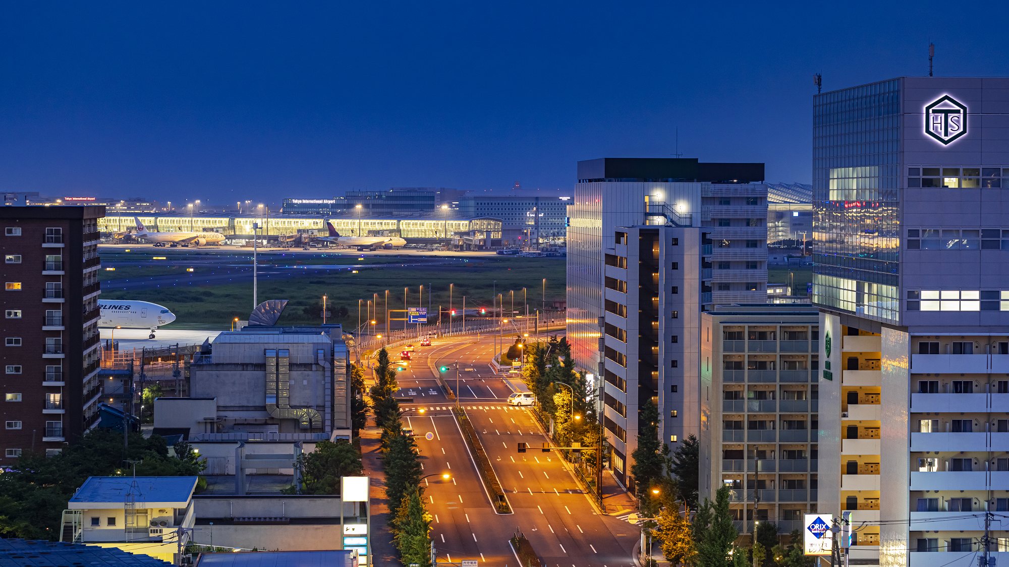 ホテル客室から見える羽田空港の景色　※イメージ