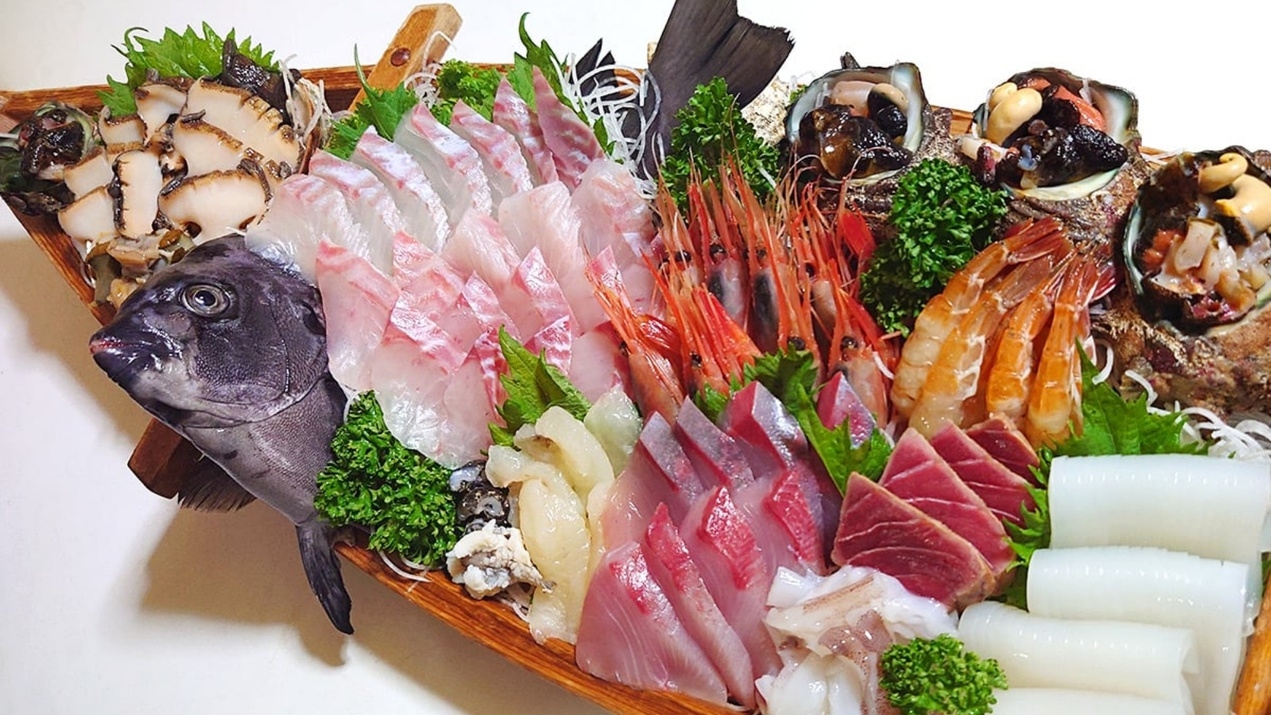 【3名以上でお得】豪快舟盛りプラン！越前海岸の旬を味わう夕朝お部屋食