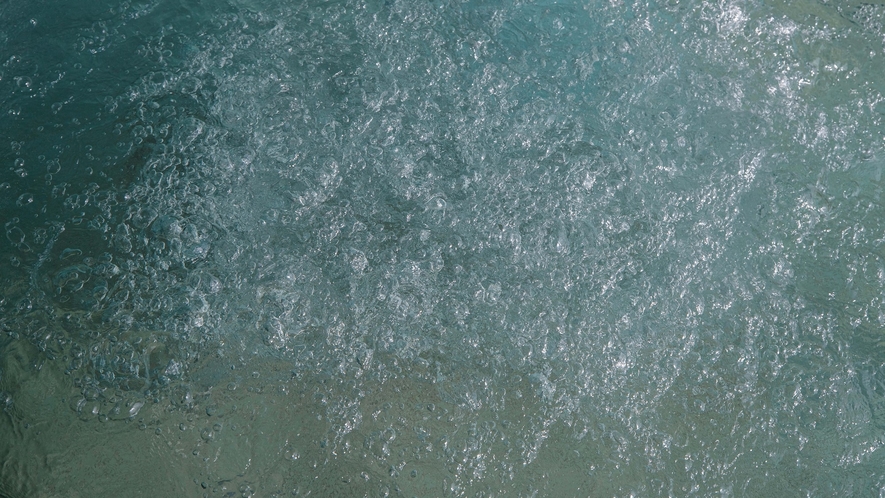 発哺温泉の名前の由来は水蒸気の湧き出すポッポ、ポッポという音だと言われています。