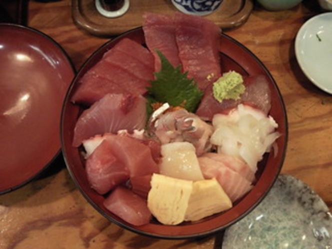 海鮮丼７