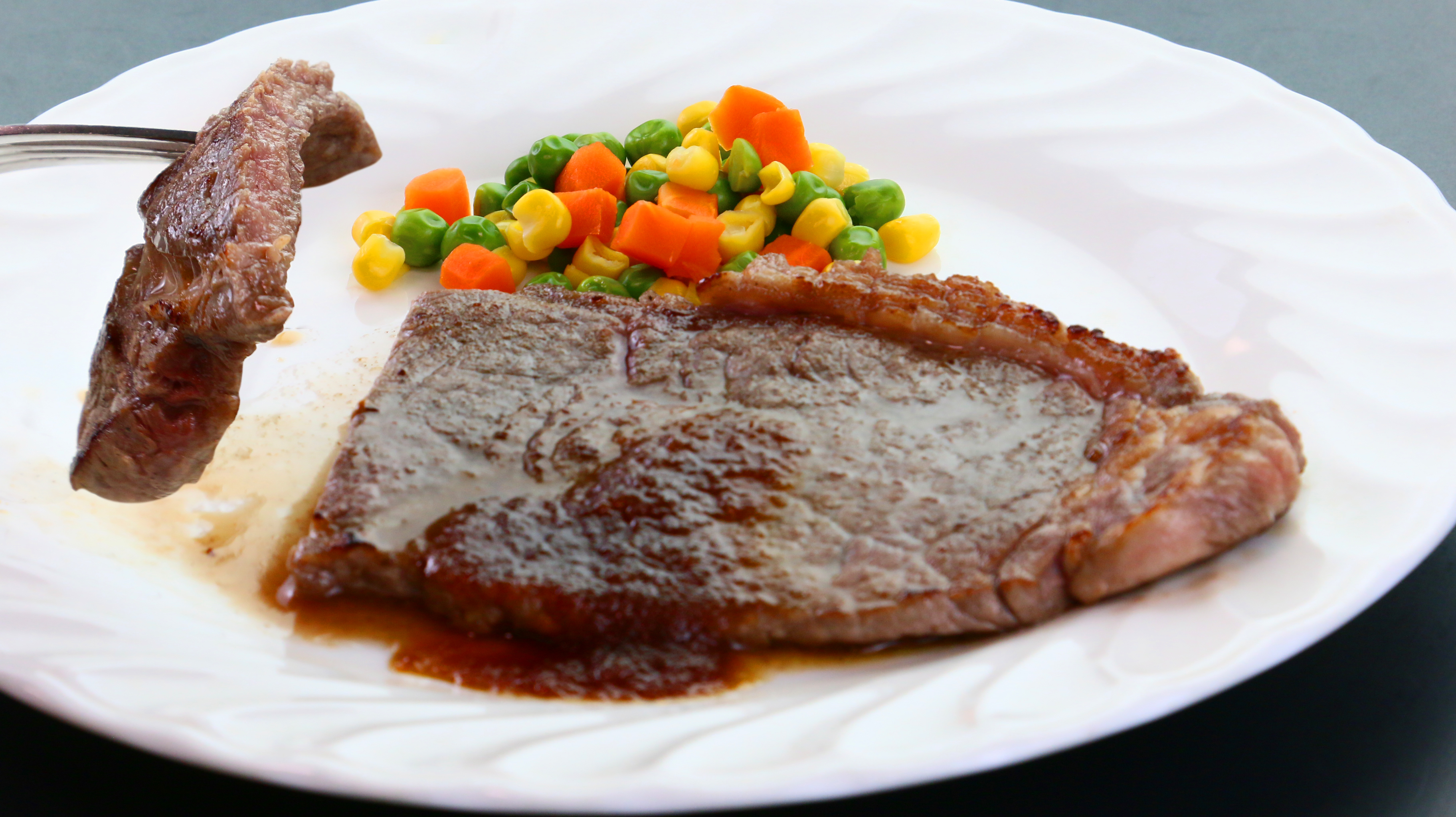 極旨ステーキ　イメージ