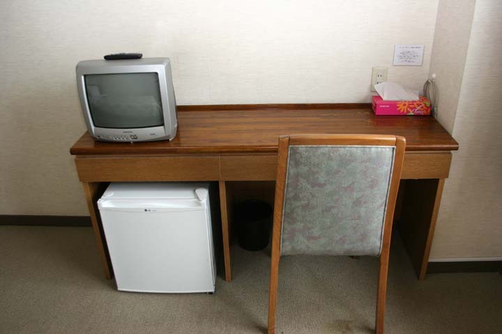 Single B Desk