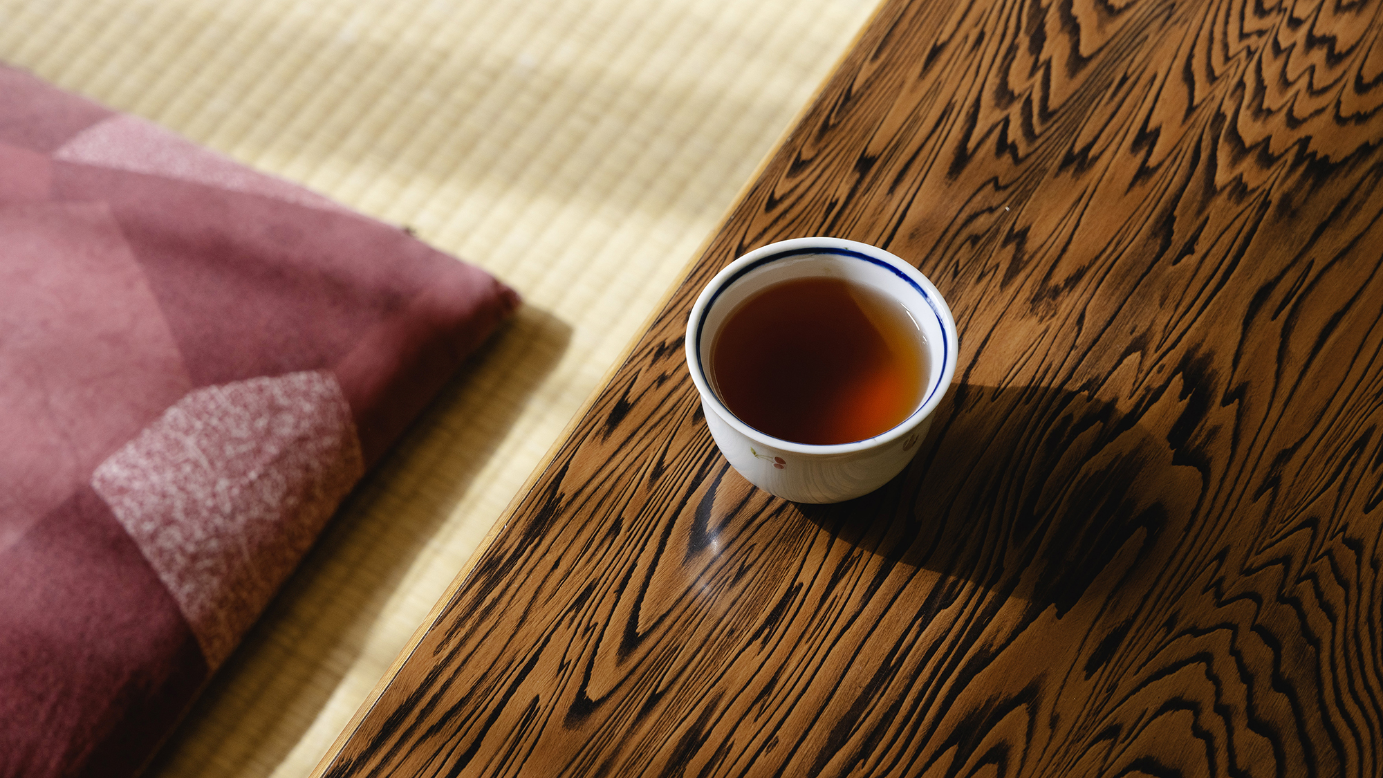 ゆったりとした和の空間で、ほっと一息つくひとときをお楽しみください