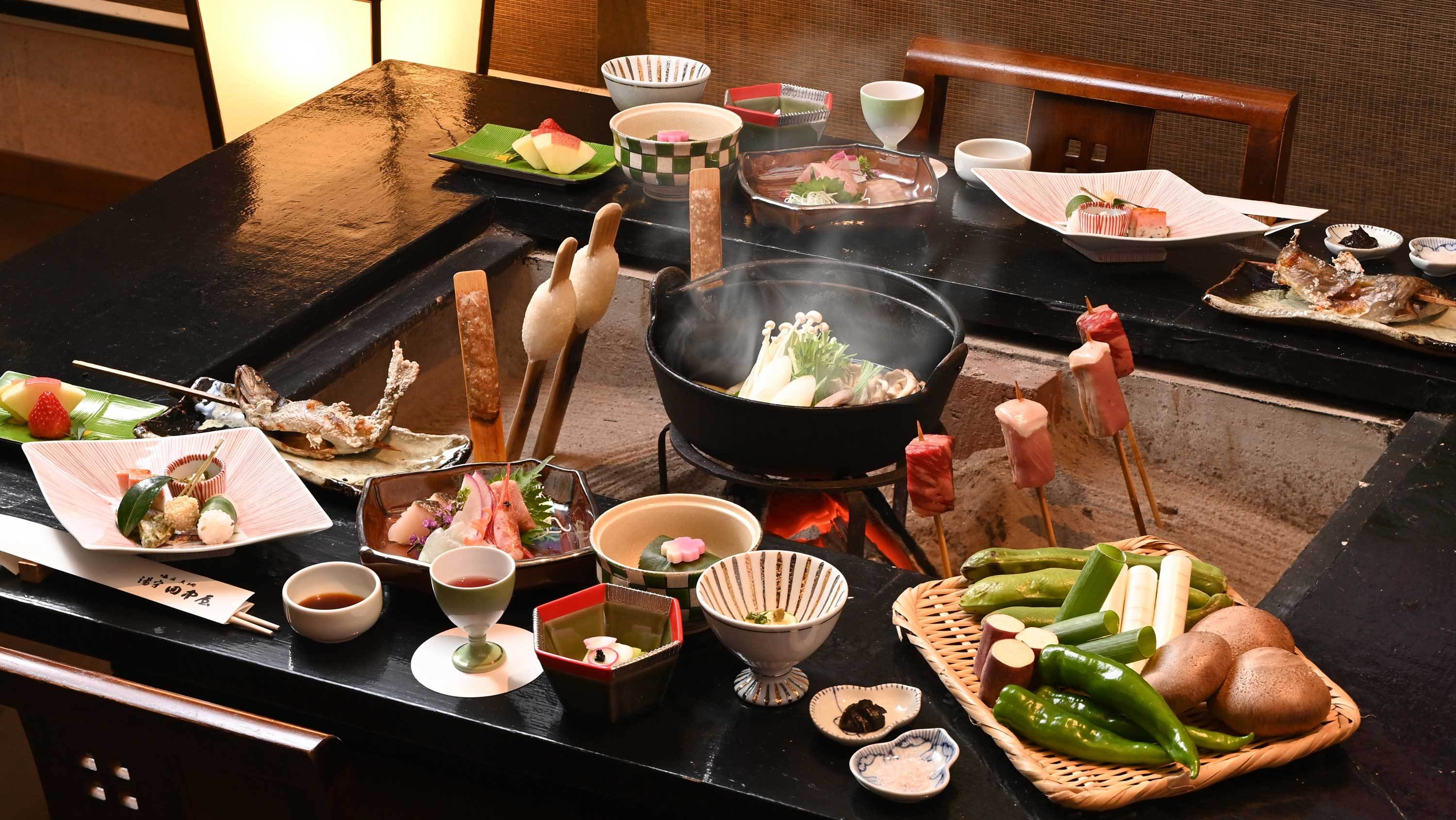 《田中屋名物・炉端料理》とちぎ和牛・三元豚の炭火焼きと、100％天然温泉を贅沢三昧！