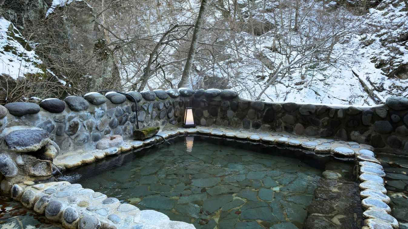 【年末年始｜お正月特別会席】新春を寿ぐ源泉かけ流しの湯宿｜お餅つき・初詣で迎えるお正月＜2食＞