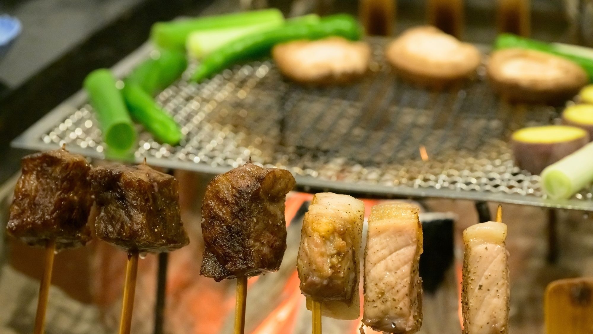【田中屋名物 炉端焼き】とちぎ和牛・三元豚と那須塩原の恵みを炭火で贅沢に〜源泉かけ流しの湯宿〇2食