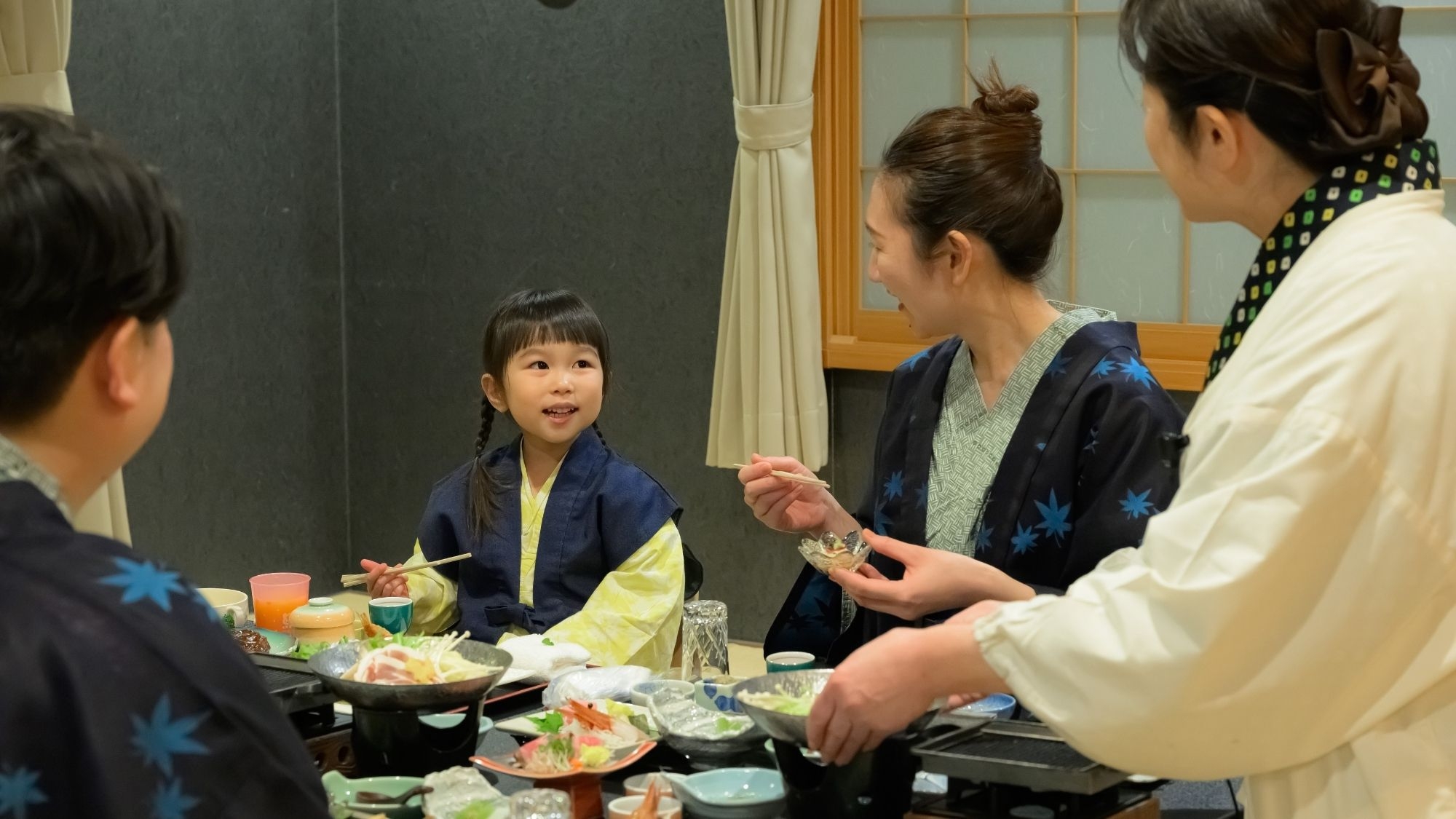【夕食お部屋食｜特選会席】ふたりで過ごす贅沢な湯籠り旅〜とちぎ和牛と旬を愉しむ＜2食・松＞