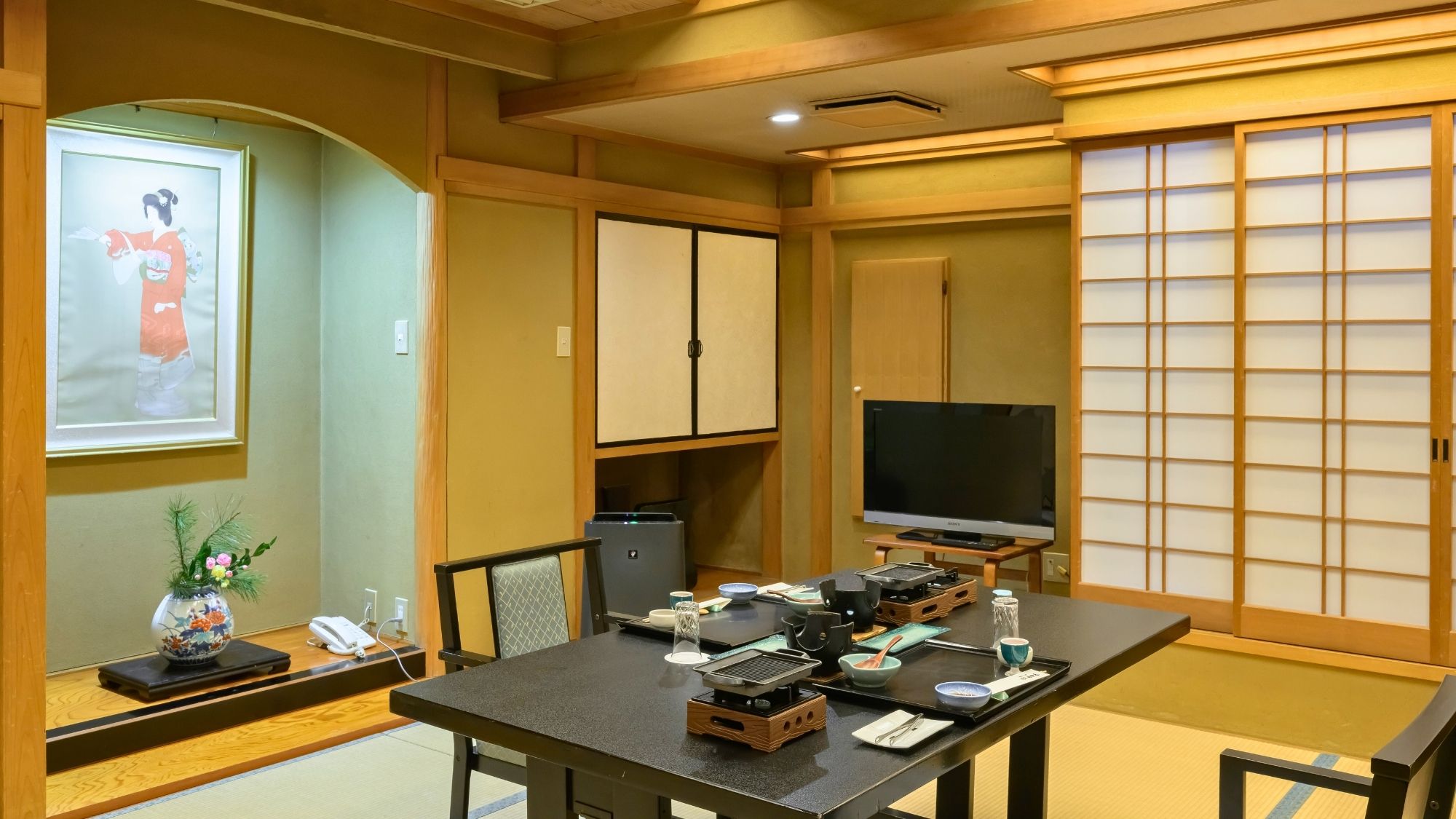 大切な方との会話も弾む、穏やかな個室です。