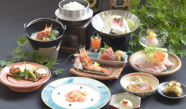 『こだわり食材プラン』「特選」南魚沼産コシヒカリに舌鼓♪中トロ・牡丹エビの刺盛を堪能☆