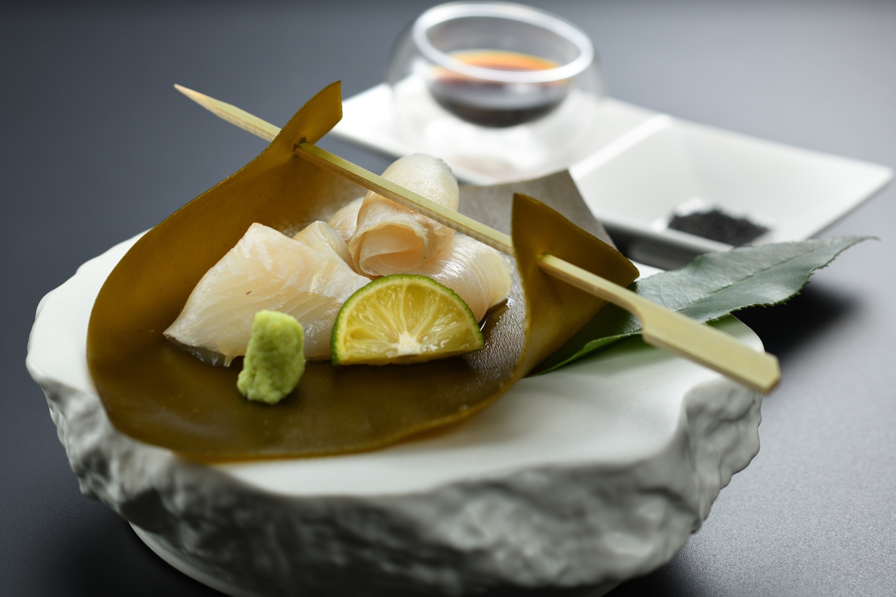【お部屋食】山形牛の山葵とろろ鍋・平目昆布〆一点盛り【秋の会席・雅の膳】